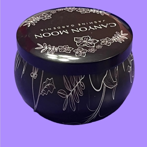 Canyon Moon Jasmine Gardenia Candle Tin Natural Soy Based 4 oz NWOB - Picture 5 of 7